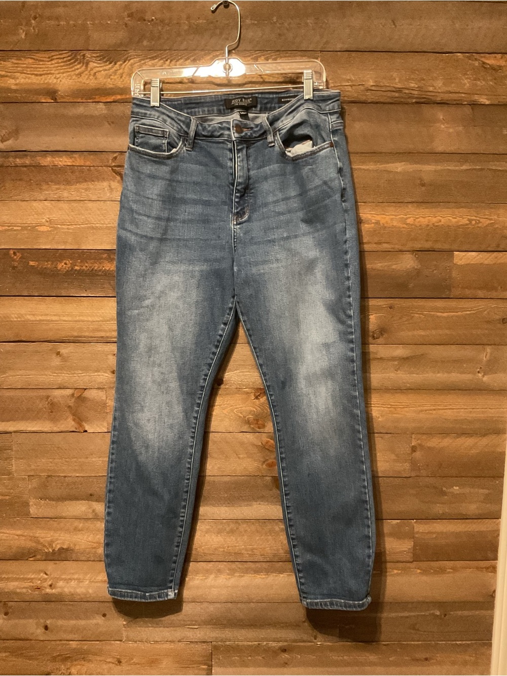 Judy Blue Medium Wash Boyfriend Fit Jeans Women’s Size 13/31